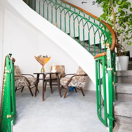 White Wolf House Hostel & Apartments ปราก ภายนอก รูปภาพ